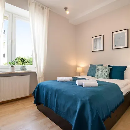 Rent Like - Szkolna 5 Warsaw