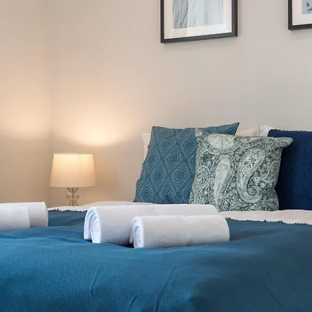Rent Like - Szkolna 5 *