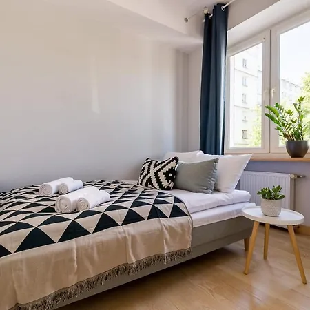 Rent Like - Szkolna 5 Warsaw